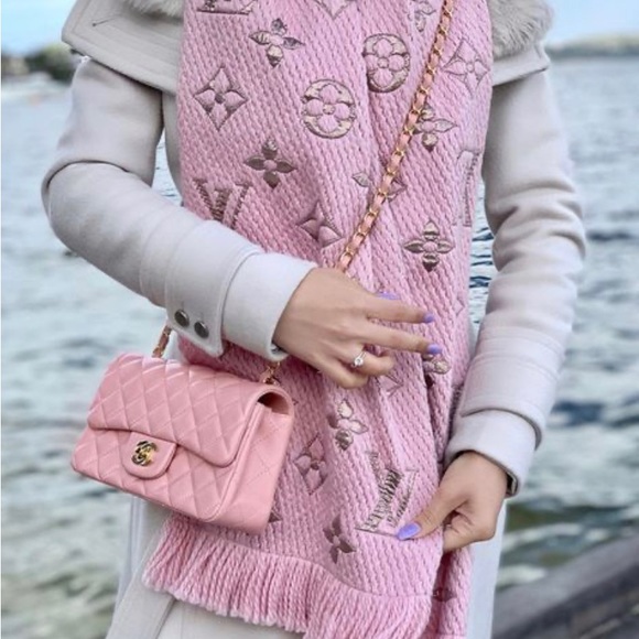 NEW ! LOUIS VUITTON Pink Logomania scarf jacquard silk wool shine  Authentic - Picture 4 of 5